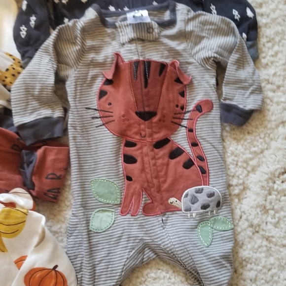 Bundle Newborn outfits - Picture 5 of 7